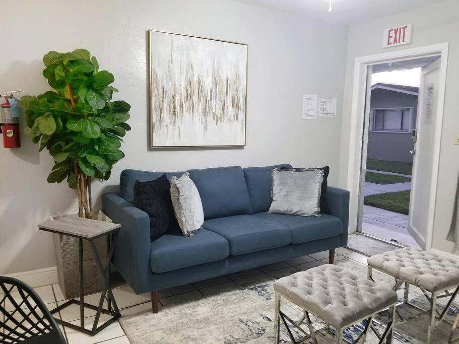 Ultra Glam Apartment 5 Miles From Hard Rock Casino Hollywood Exterior photo