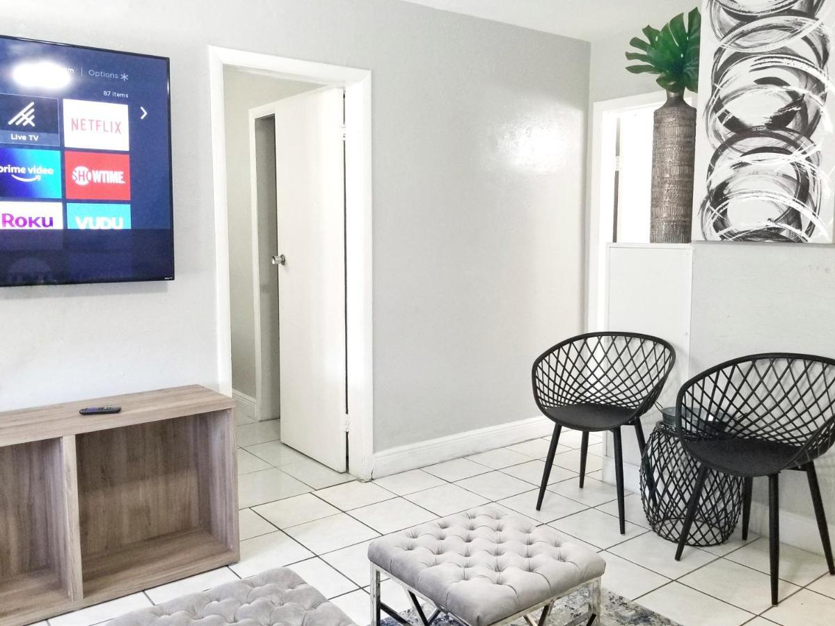 Ultra Glam Apartment 5 Miles From Hard Rock Casino Hollywood Exterior photo
